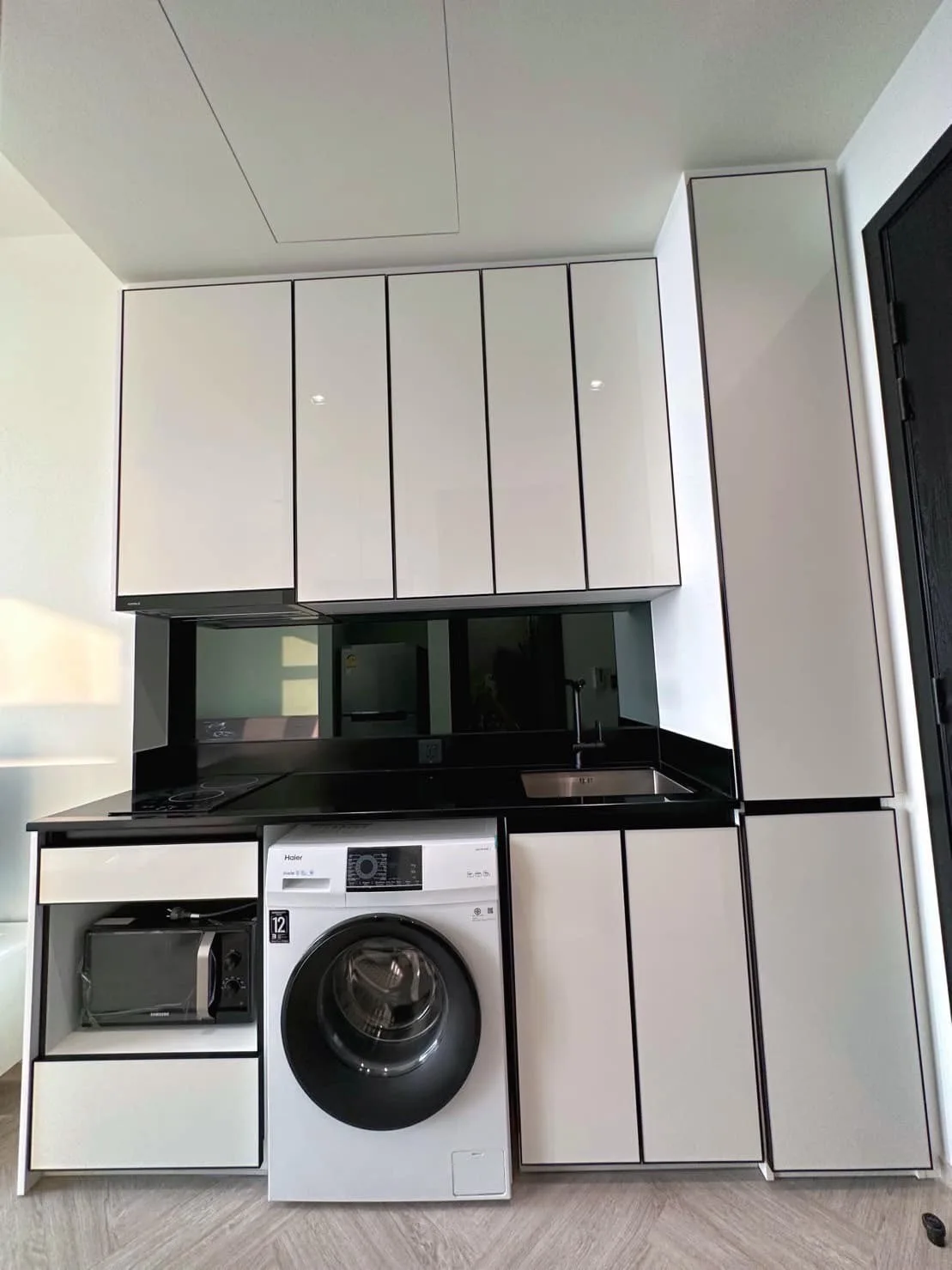 Property photos for Chapter Charoennakhorn-riverside