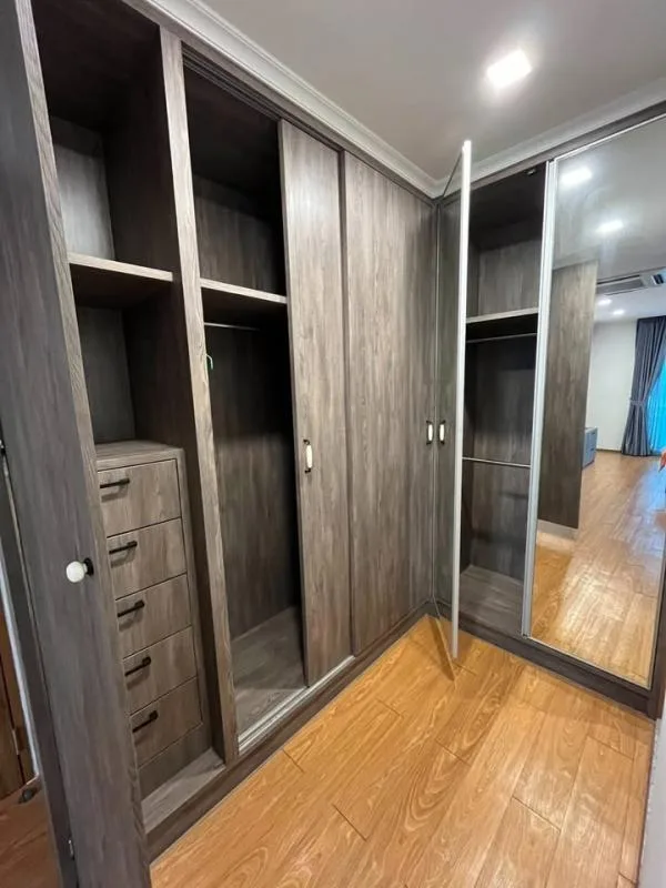 Property photos for Lumpini Park View
