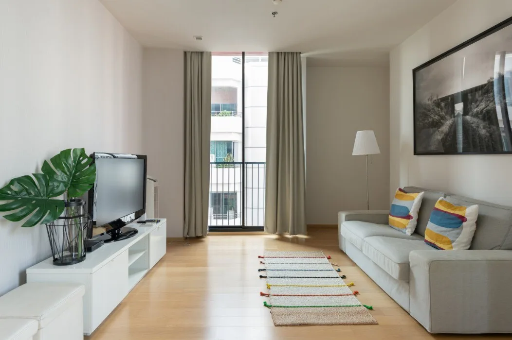 Property photos for Noble ReD