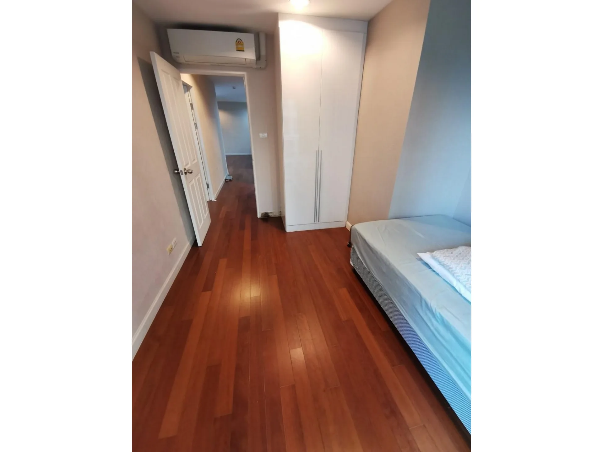 Property photos for Belle Grand Rama 9