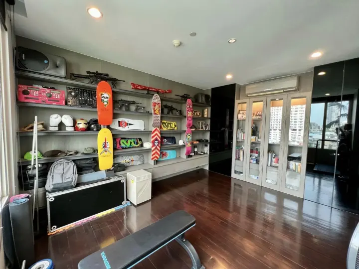 Property photos for Watermark Chaophraya