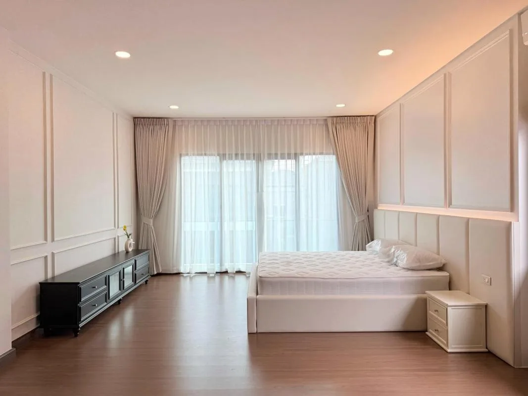 Property photos for The City Bangna