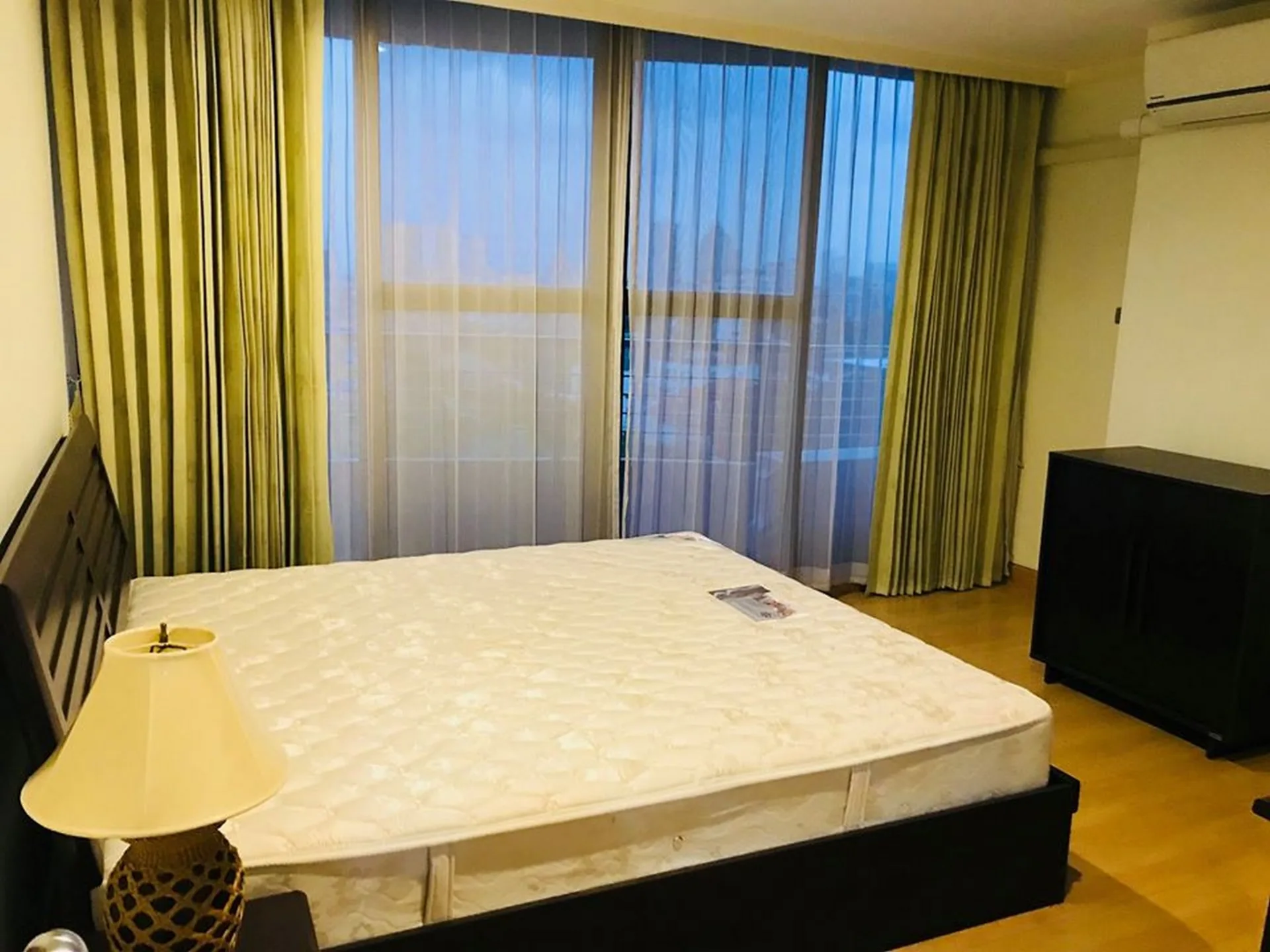 Property photos for Supalai Place