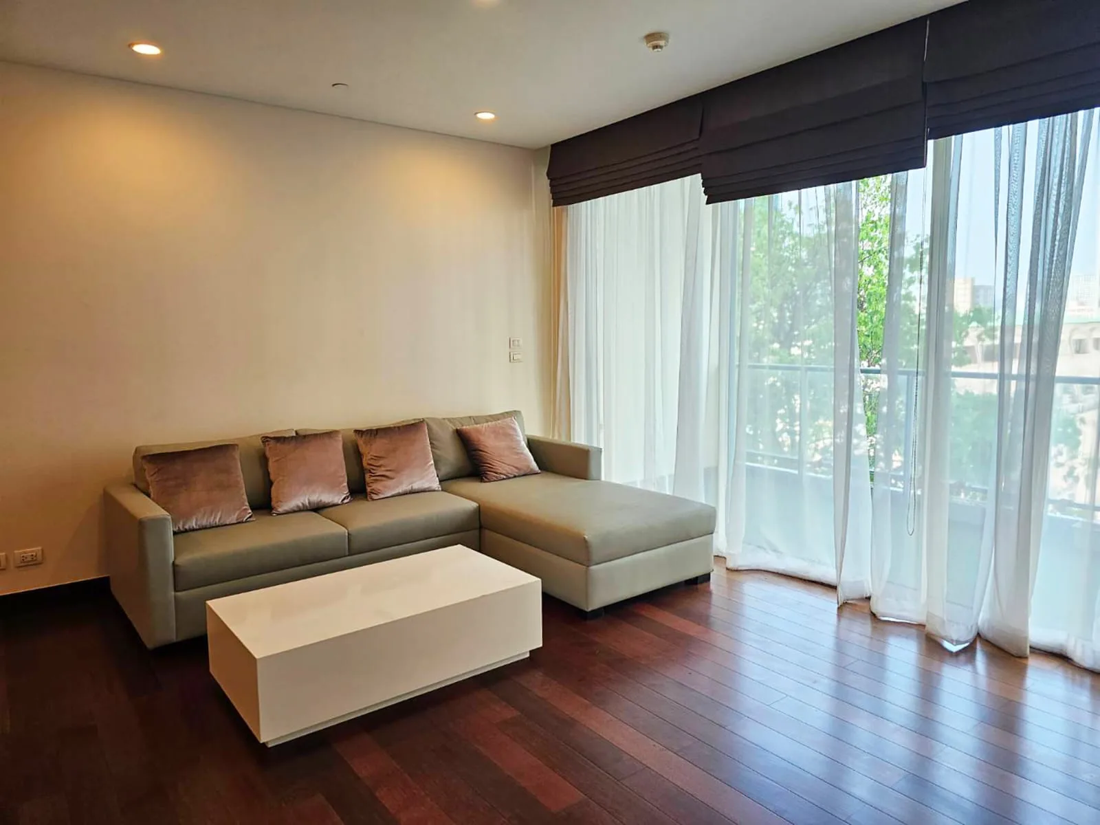 Property photos for The Park Chidlom