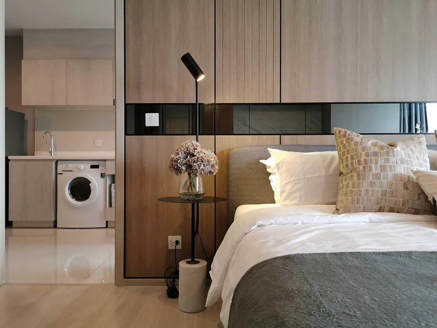 Property photos for Life One Wireless