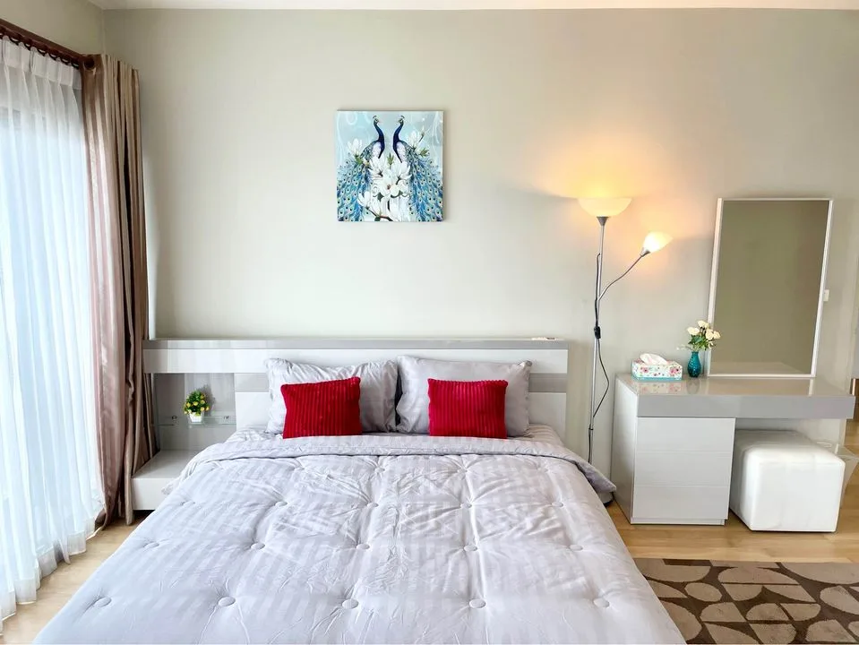 Property photos for Noble Reveal