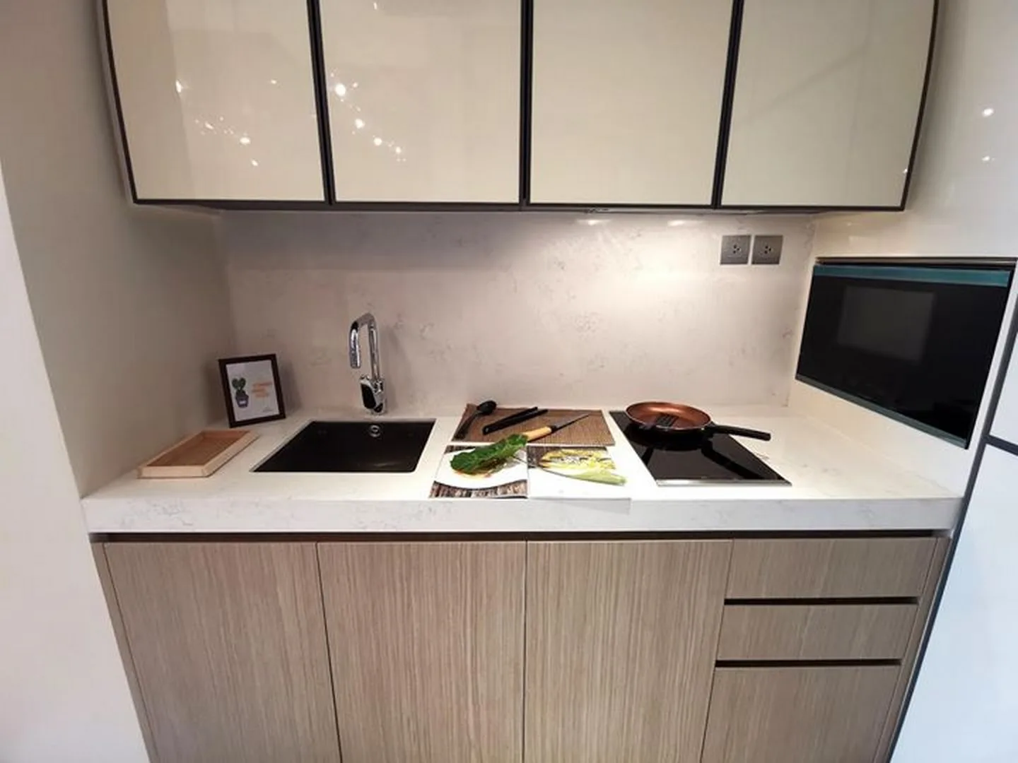 Property photos for BEATNIQ Sukhumvit 32