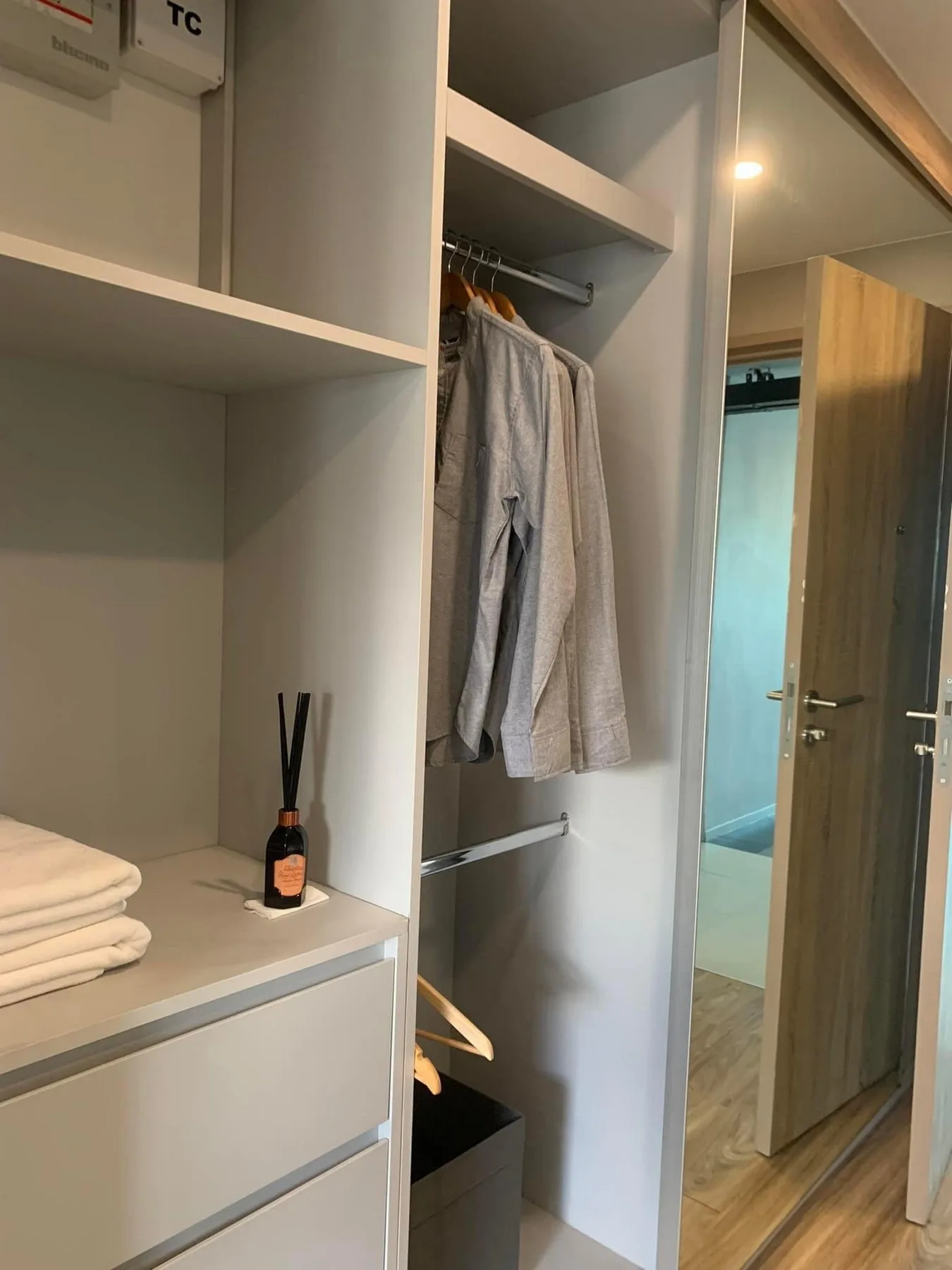Property photos for Blossom Condo @ Sathorn - Charoenrat