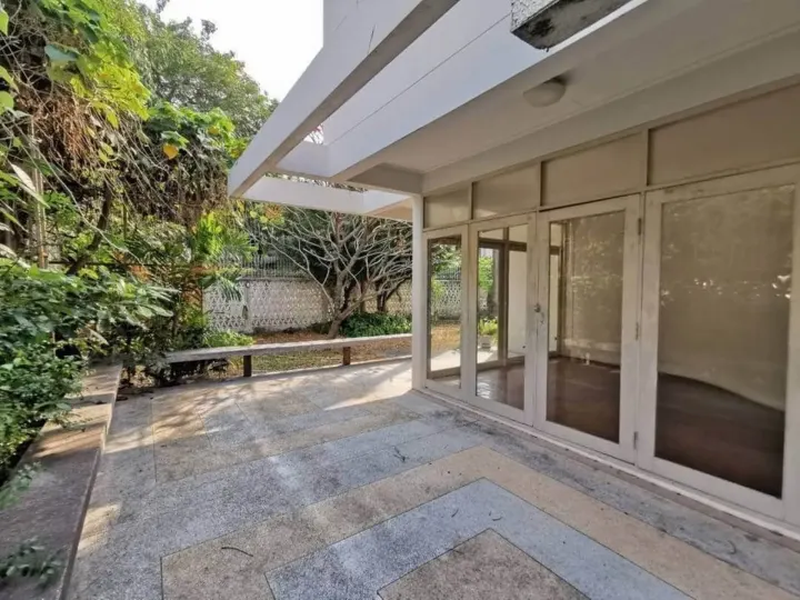 Property photos for Single House Ekkamai 6