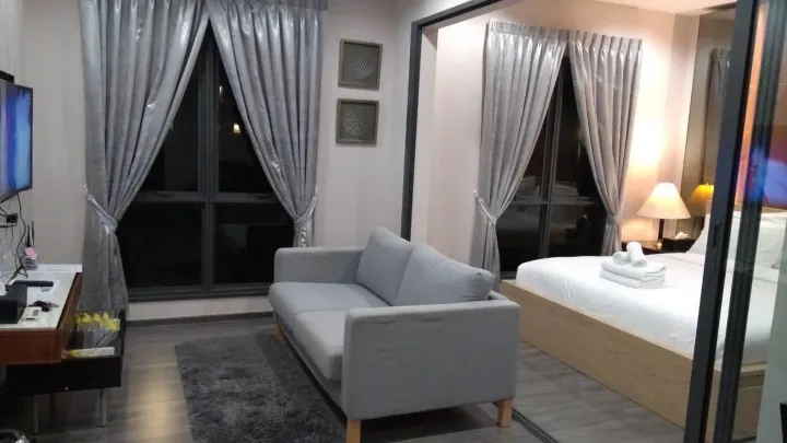 Property photos for The Rich Sathorn – Taksin