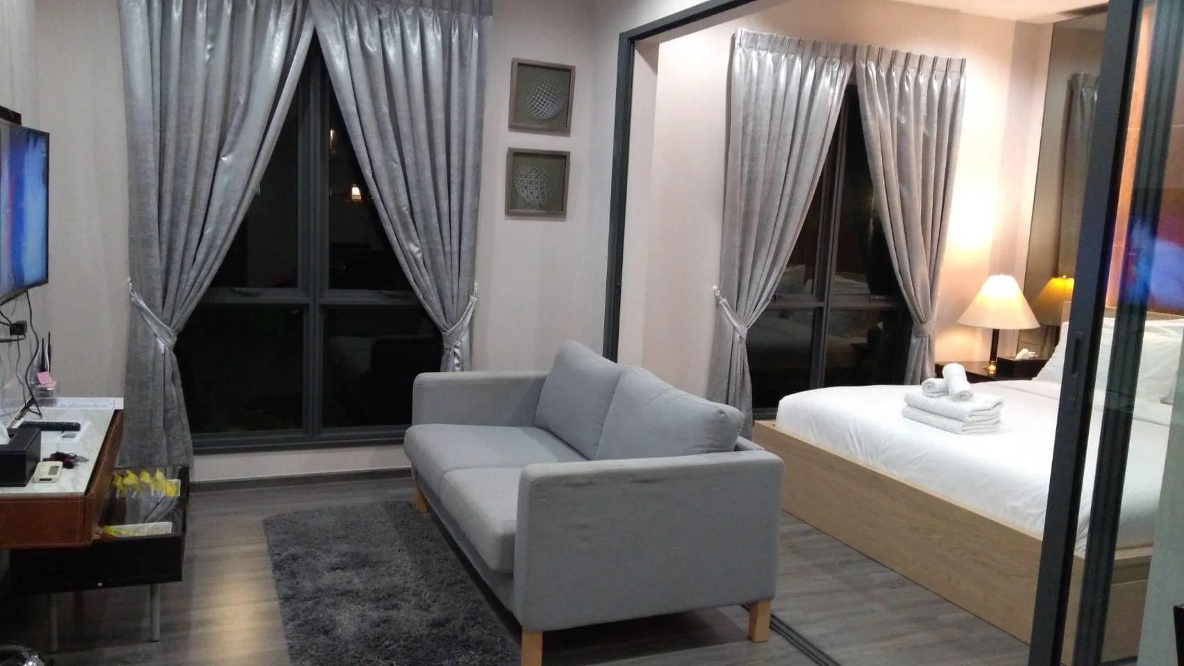 Property photos for The Rich Sathorn – Taksin