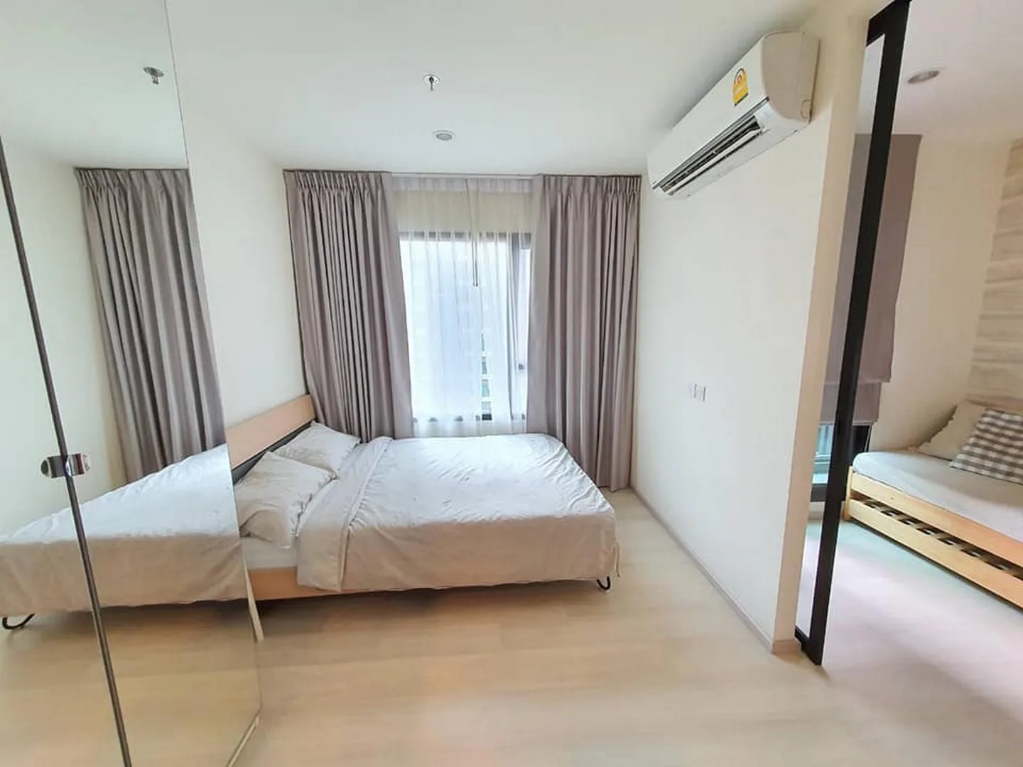 Property photos for Life Asoke