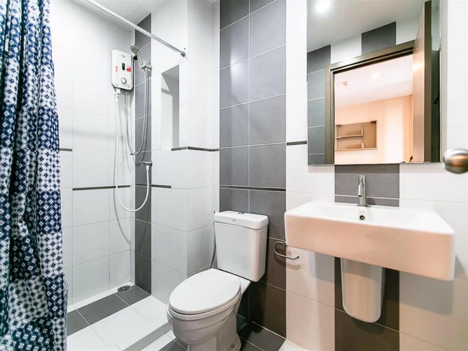 Property photos for The Base Sukhumvit 77