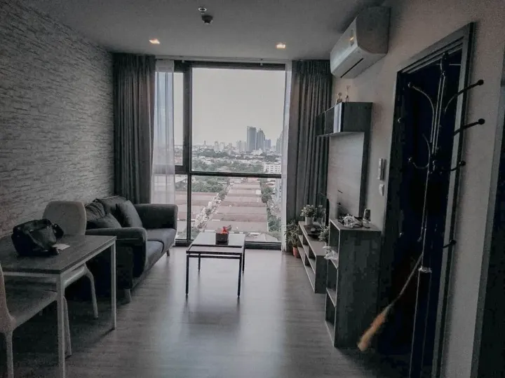 Property photos for The Line Wongsawang