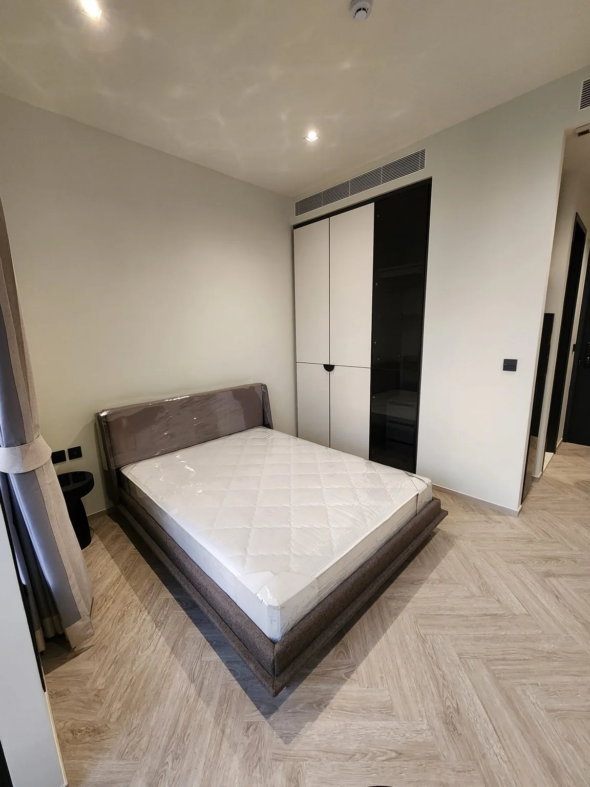 Property photos for Chapter Charoennakhorn-riverside