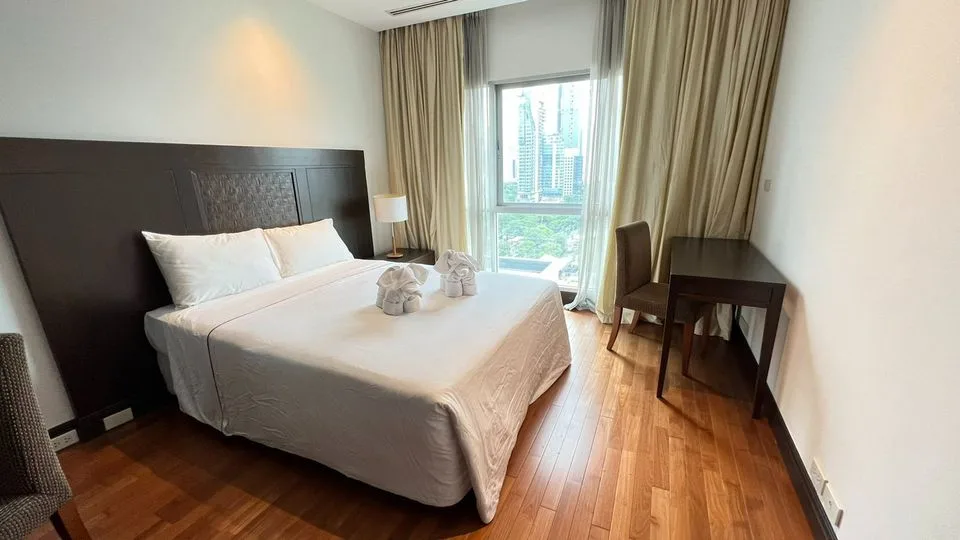 Property photos for Royal Residence Park