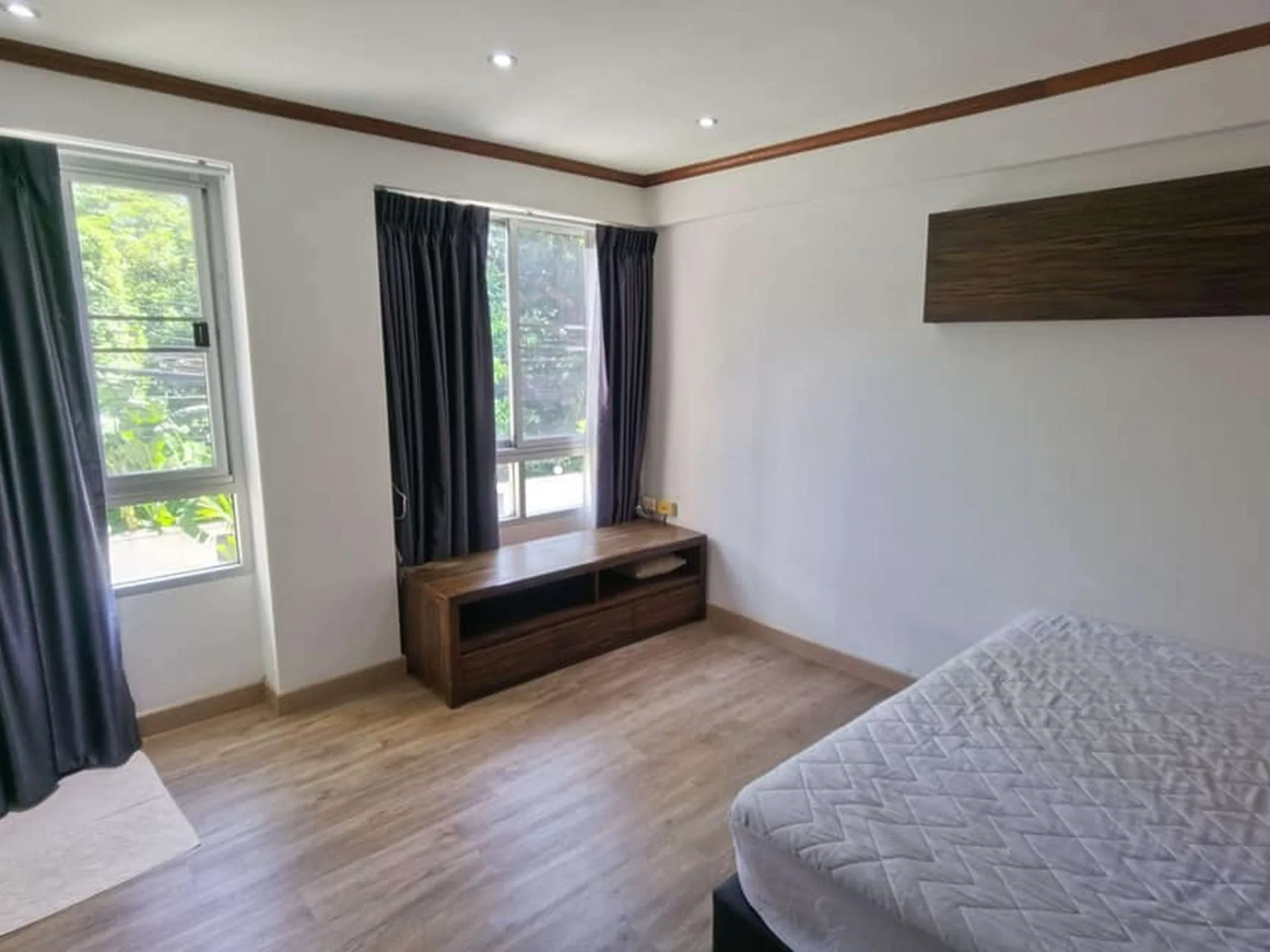 Property photos for Plus 38 Hip