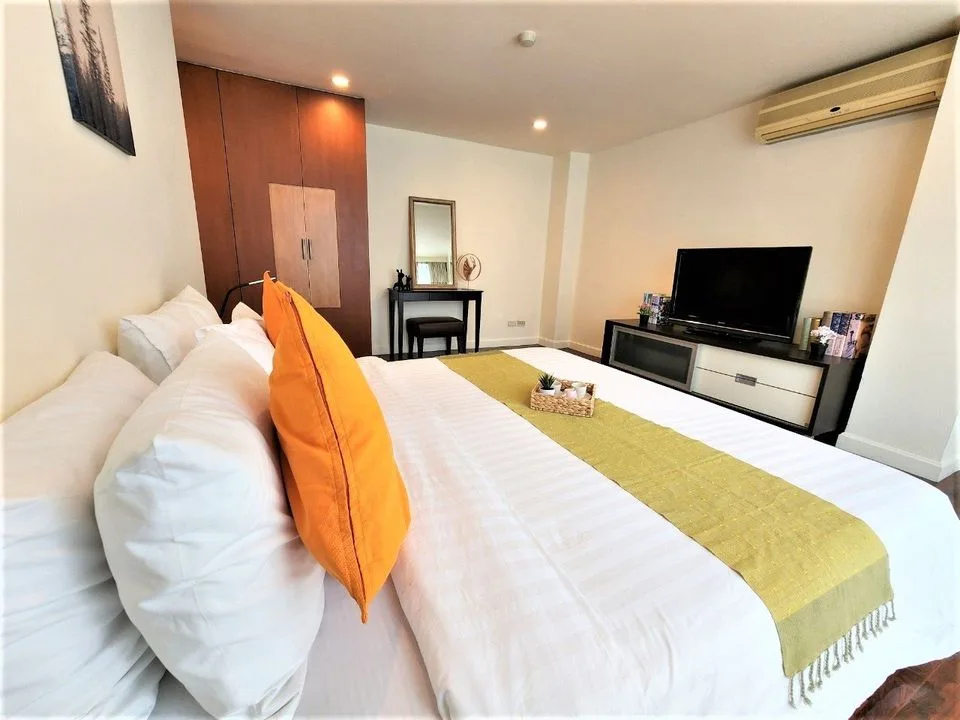 Property photos for Sathorn Gallery Residences