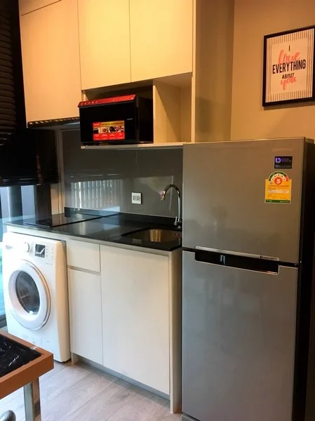 Property photos for Whizdom Avenue Ratchada - Ladprao