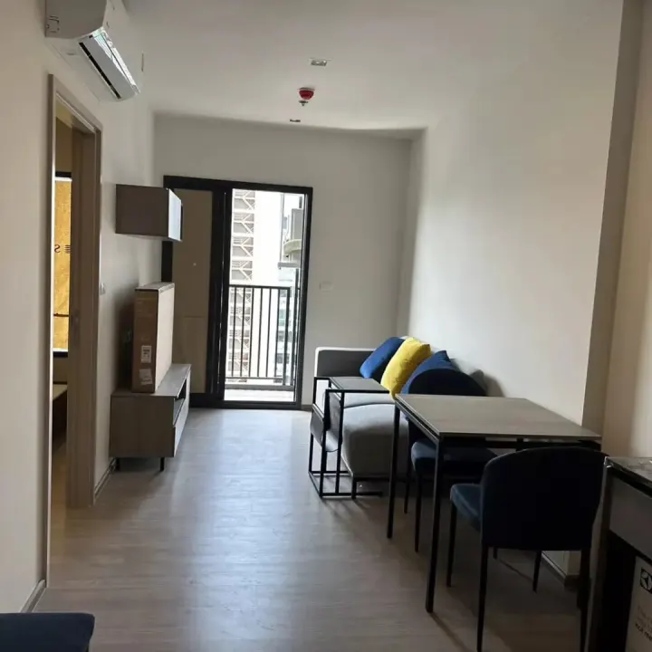 Property photos for The Base Phetchaburi-thonglor