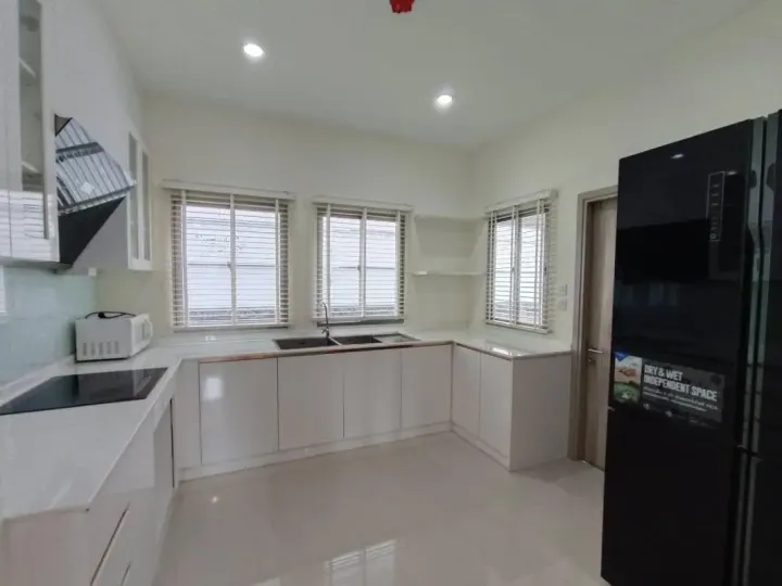 Property photos for The Palm Bangna-wongwaen