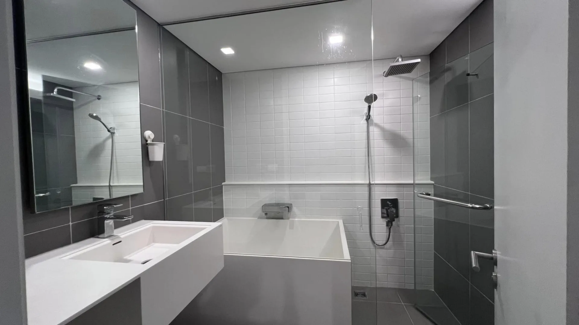 Property photos for Siamese Sukhumvit 48/1