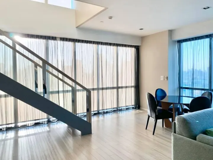Property photos for The Room Sukhumvit 21
