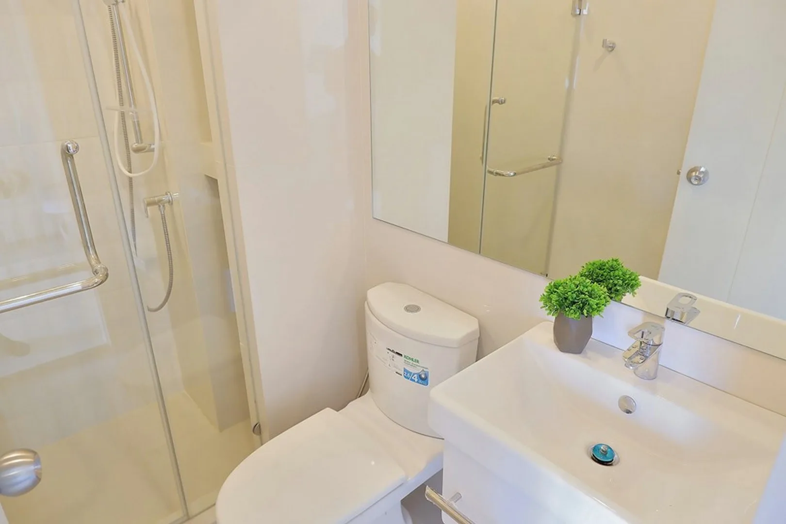 Property photos for Life Asoke
