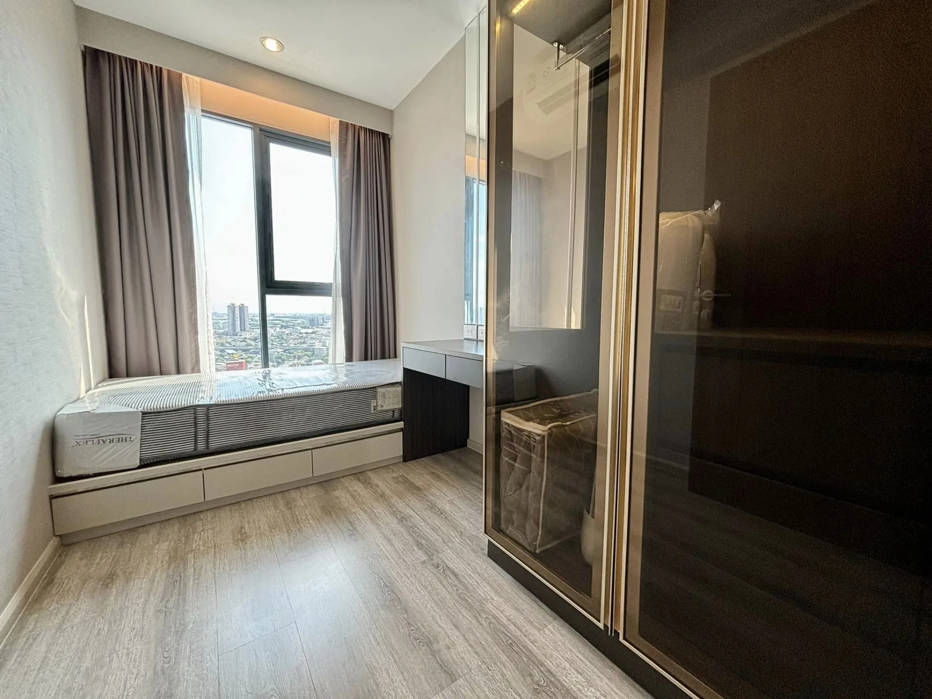 Property photos for IDEO Mobi Sukhumvit 66