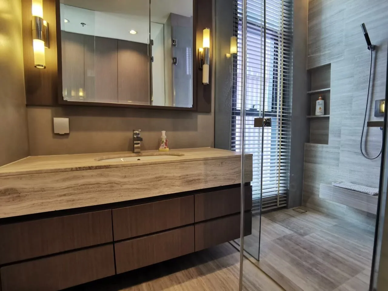 Property photos for The Diplomat Sathorn