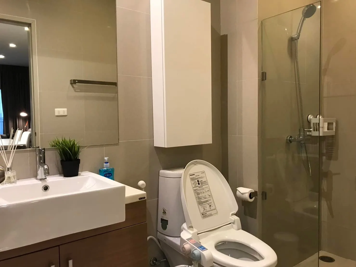Property photos for Noble Reveal