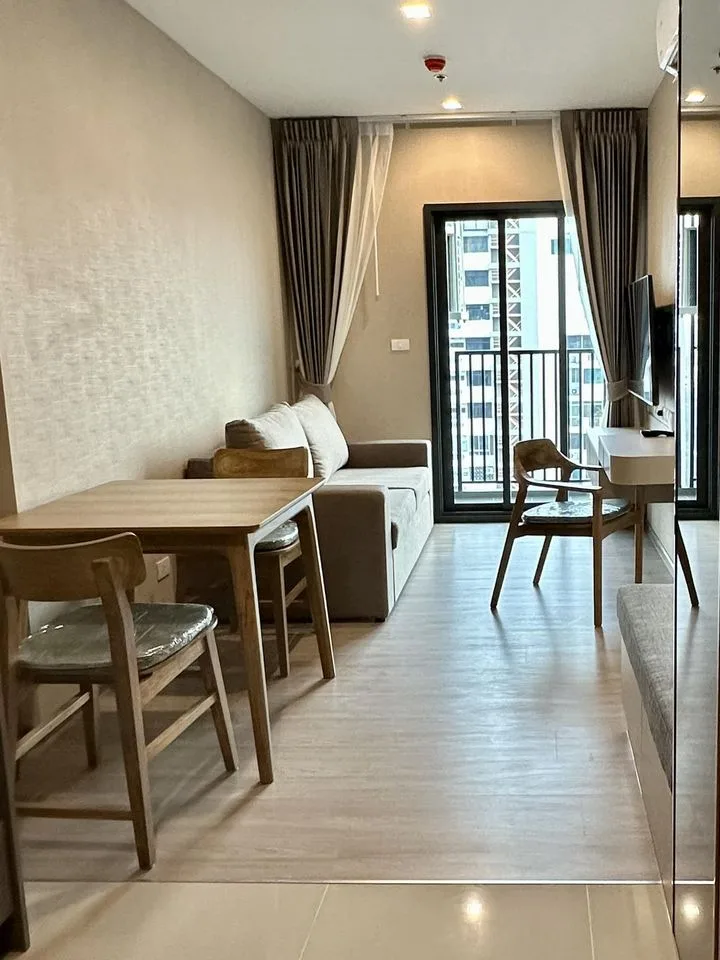 Property photos for The Base Phetchaburi-thonglor