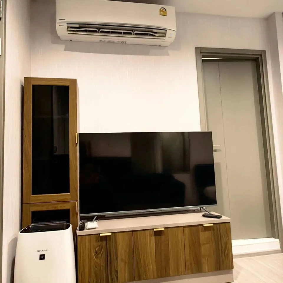 Property photos for Life Asoke Hype