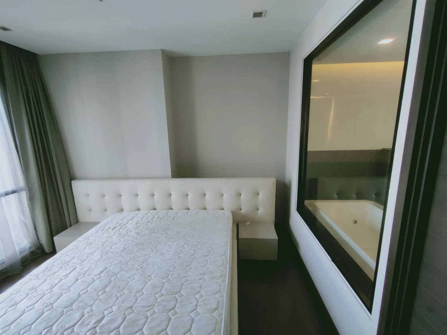 Property photos for Ivy Ampio