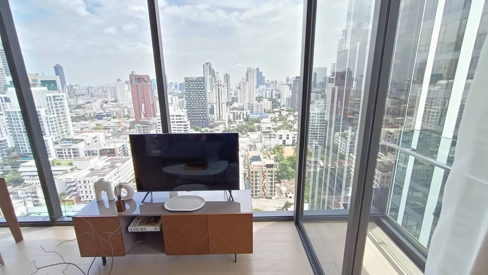 Property photos for Celes Asoke