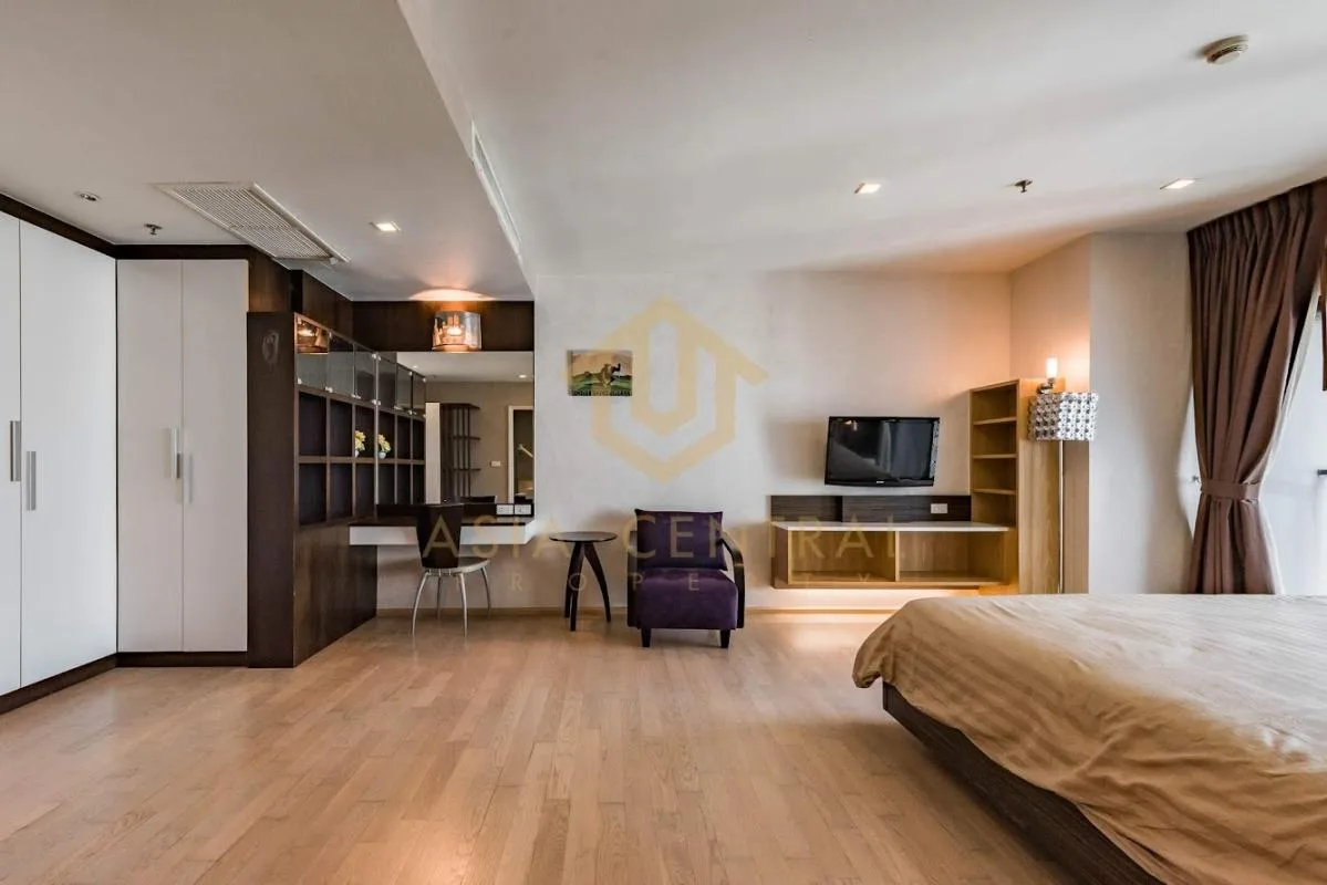 Property photos for Noble Remix