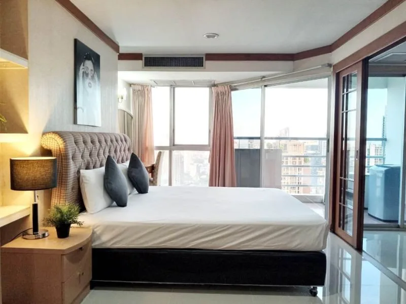 Property photos for The Waterford Diamond