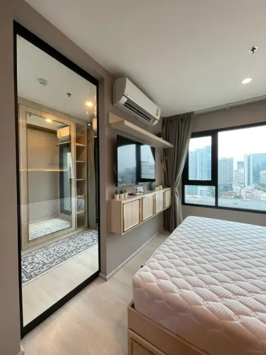 Property photos for Life Asoke