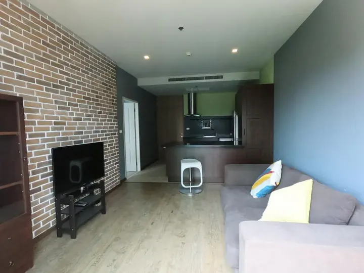 Property photos for Noble Refine