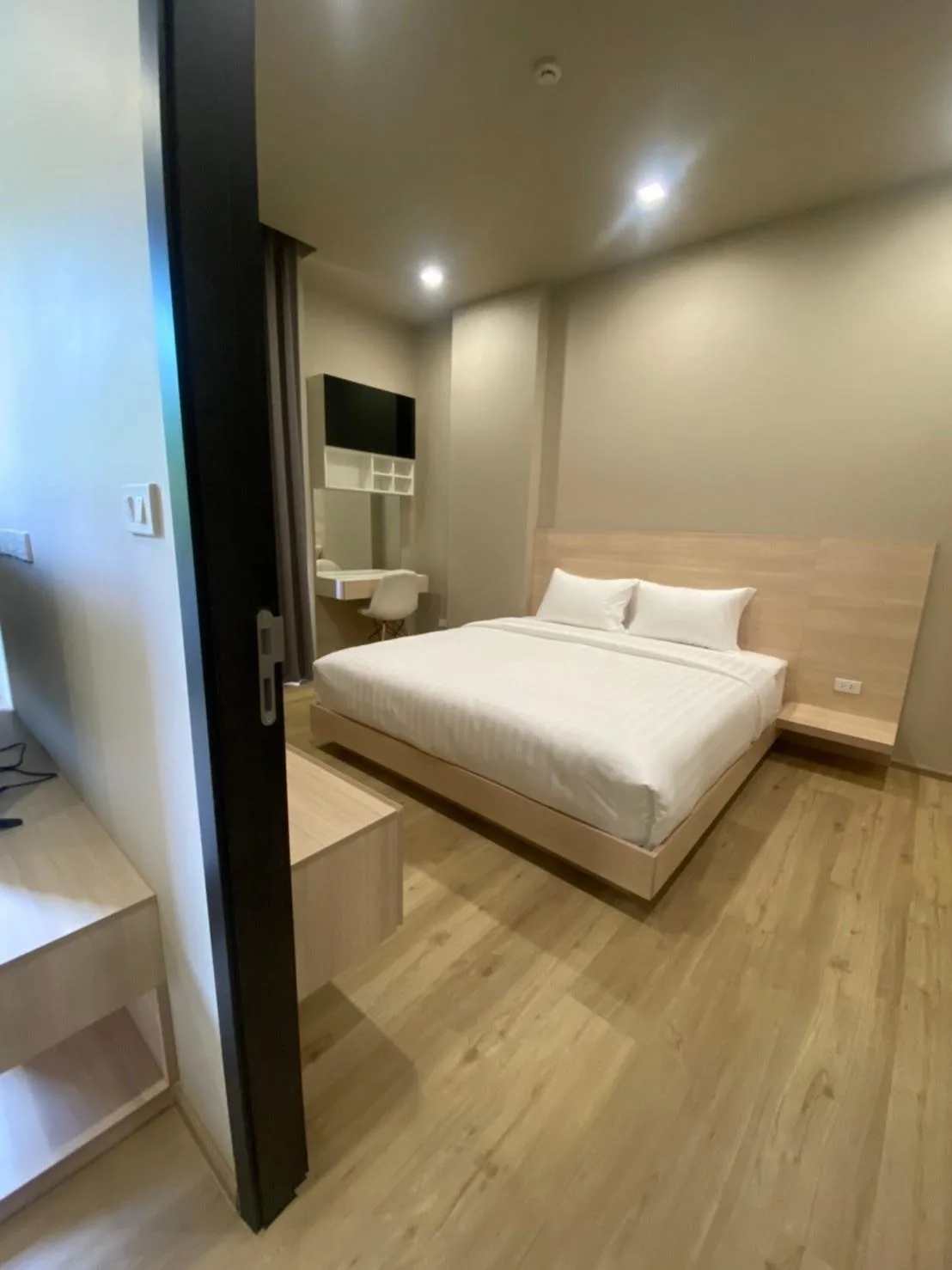 Property photos for Quartz Residence