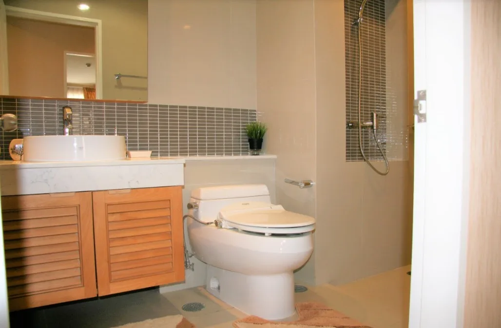 Property photos for The Rise Sukhumvit 39