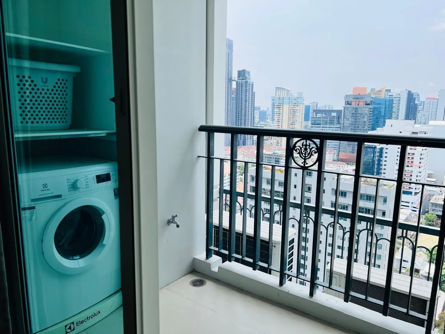 Property photos for Ivy Thonglor