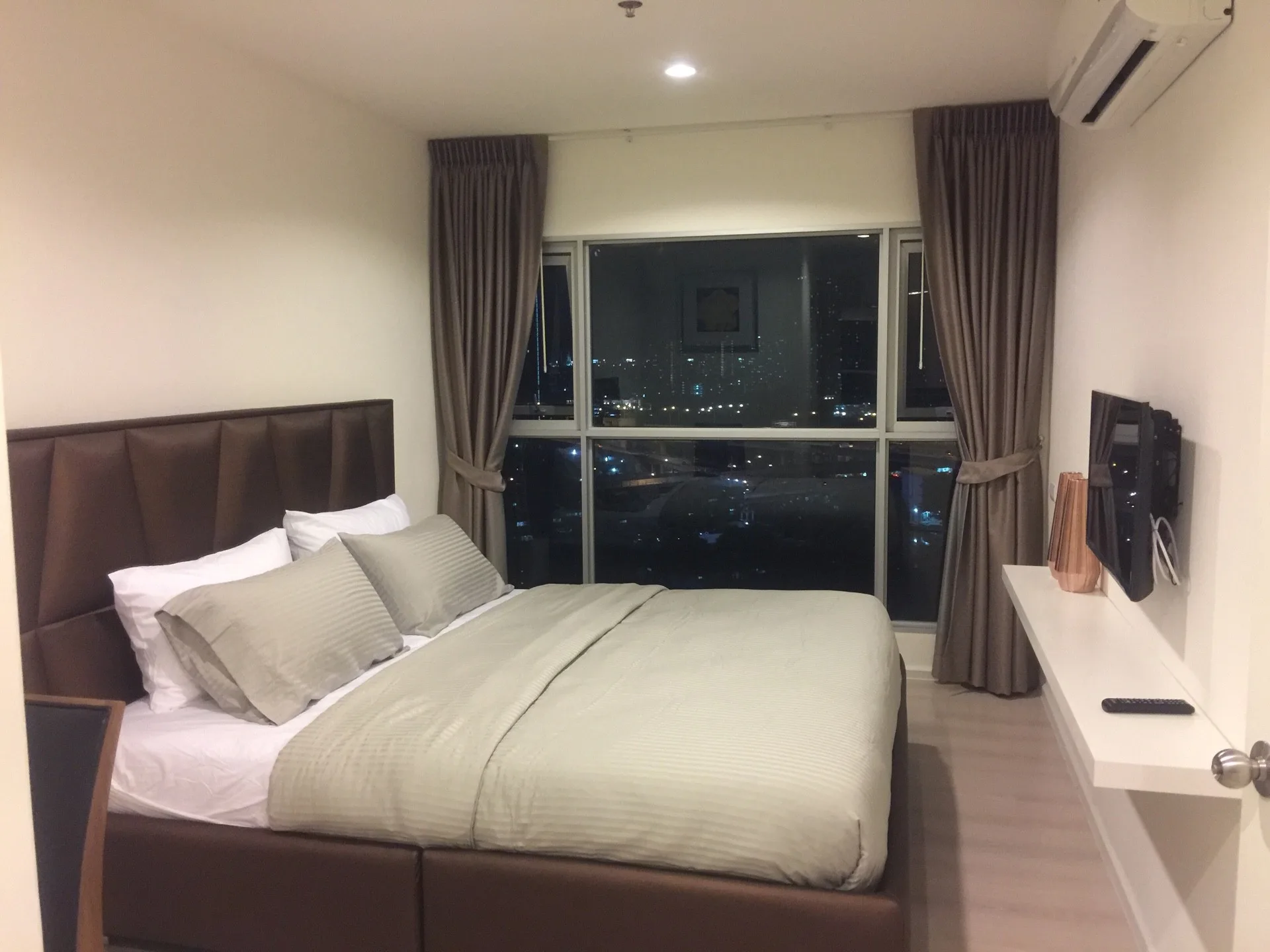 Property photos for Aspire Sukhumvit 48