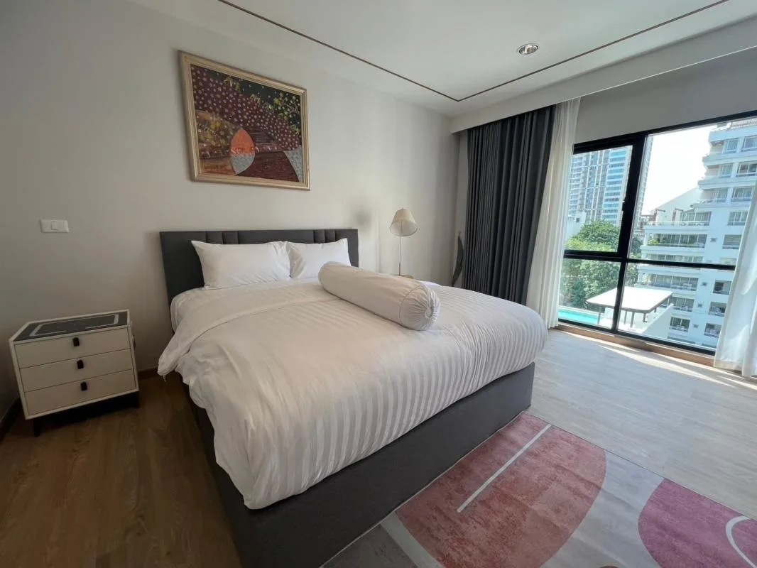 Property photos for Sathorn 111