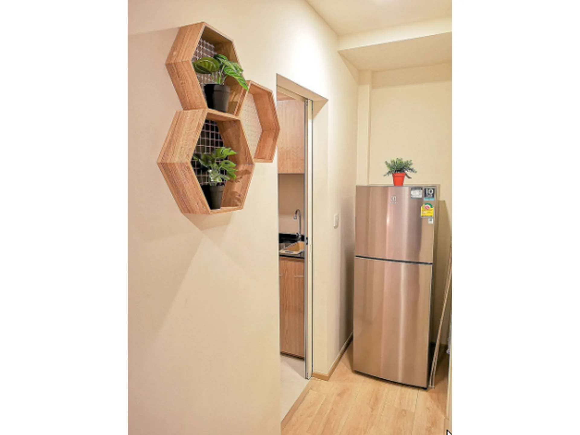 Property photos for Chambers On - nut Station