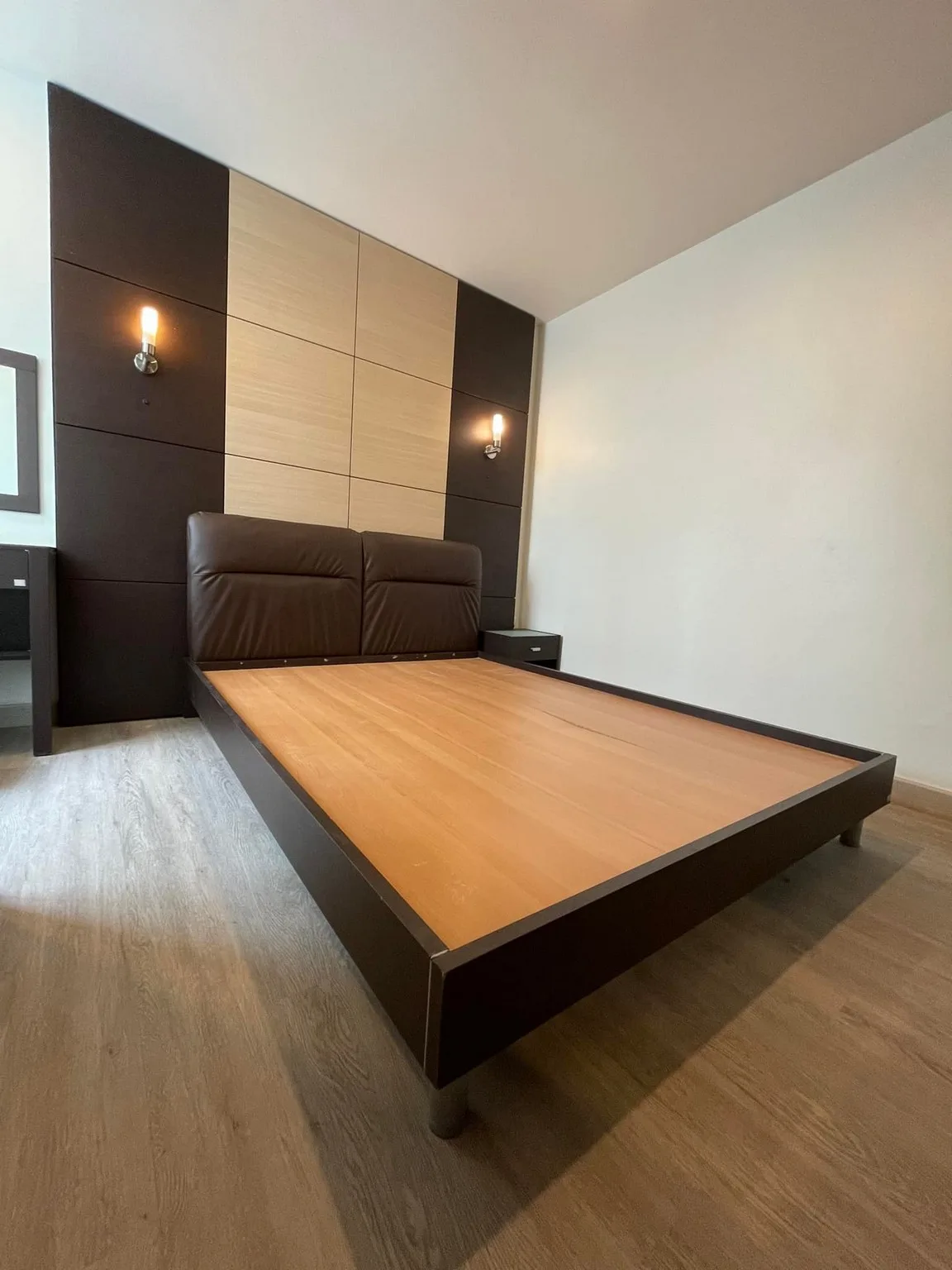 Property photos for Metro Park Sathorn