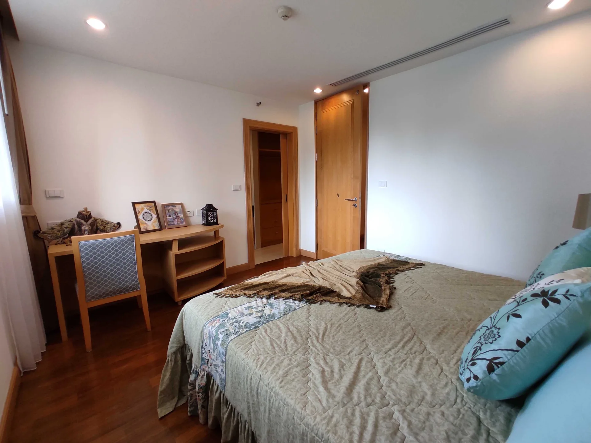 Property photos for GM Height