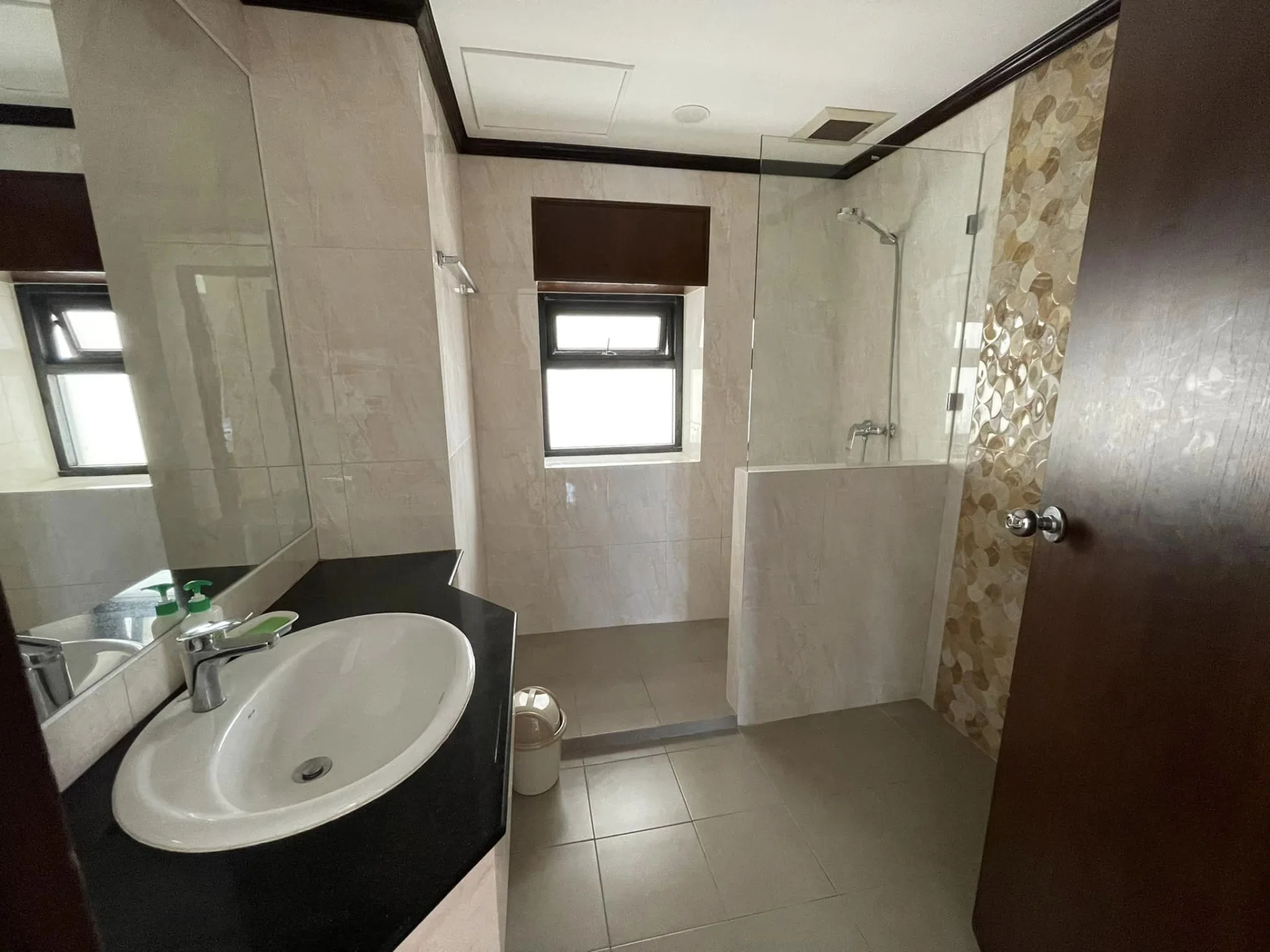 Property photos for Baan Piya Sathorn