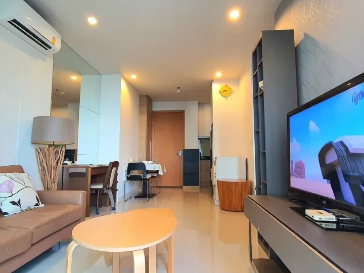 Property photos for Circle Condominium