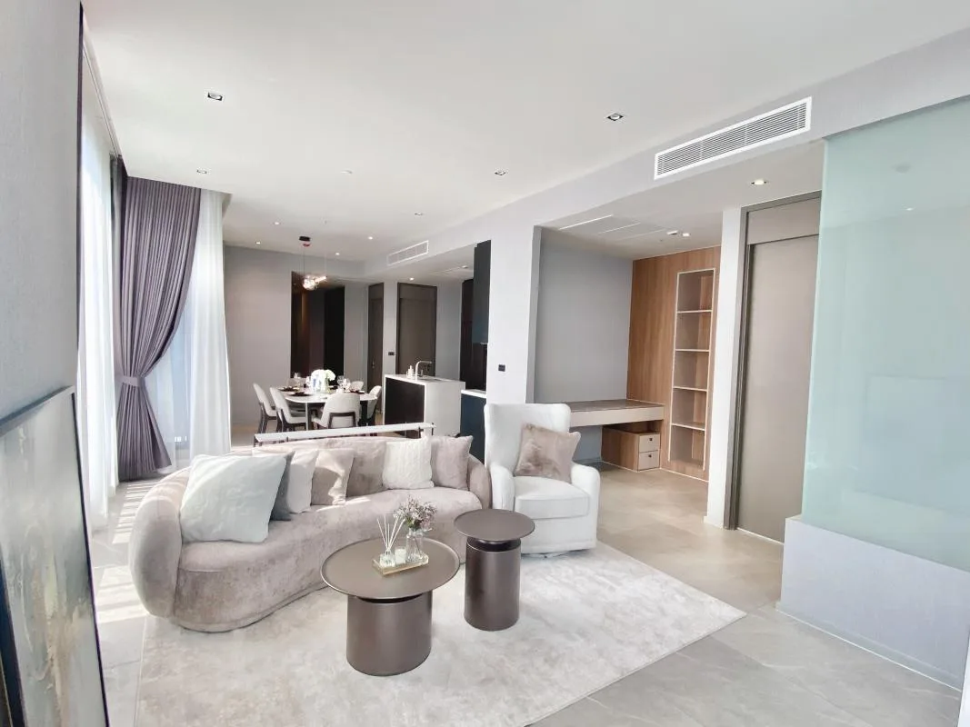 Property photos for Hyde Heritage Thonglor